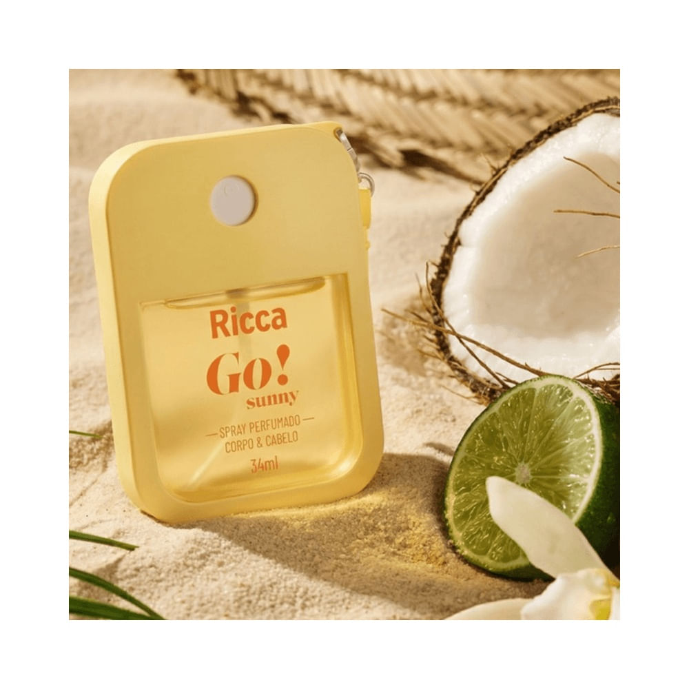 Spray Perfumado Ricca Go! Sunny 34ml em fundo branco, com design moderno e portátil